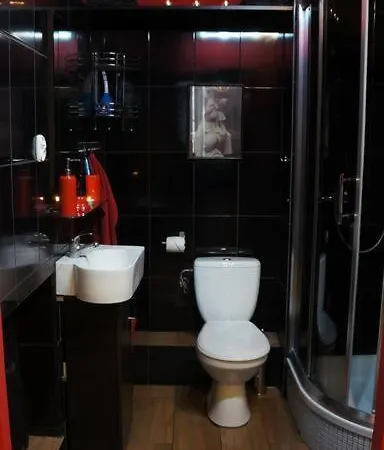 Apartament Vintage Bdsm Kinky - Entire 65m2 Space For Up To 6-guests - Fully Equipped *