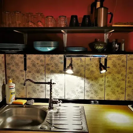 Apartment Vintage Bdsm Kinky - Entire 65m2 Space For Up To 6-guests - Fully Equipped