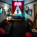 Vintage Bdsm Kinky - Entire 65m2 Space For Up To 6-guests - Fully Equipped