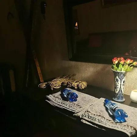 Apartamento Vintage Bdsm Kinky - Entire 65m2 Space For Up To 6-guests - Fully Equipped Wrocław